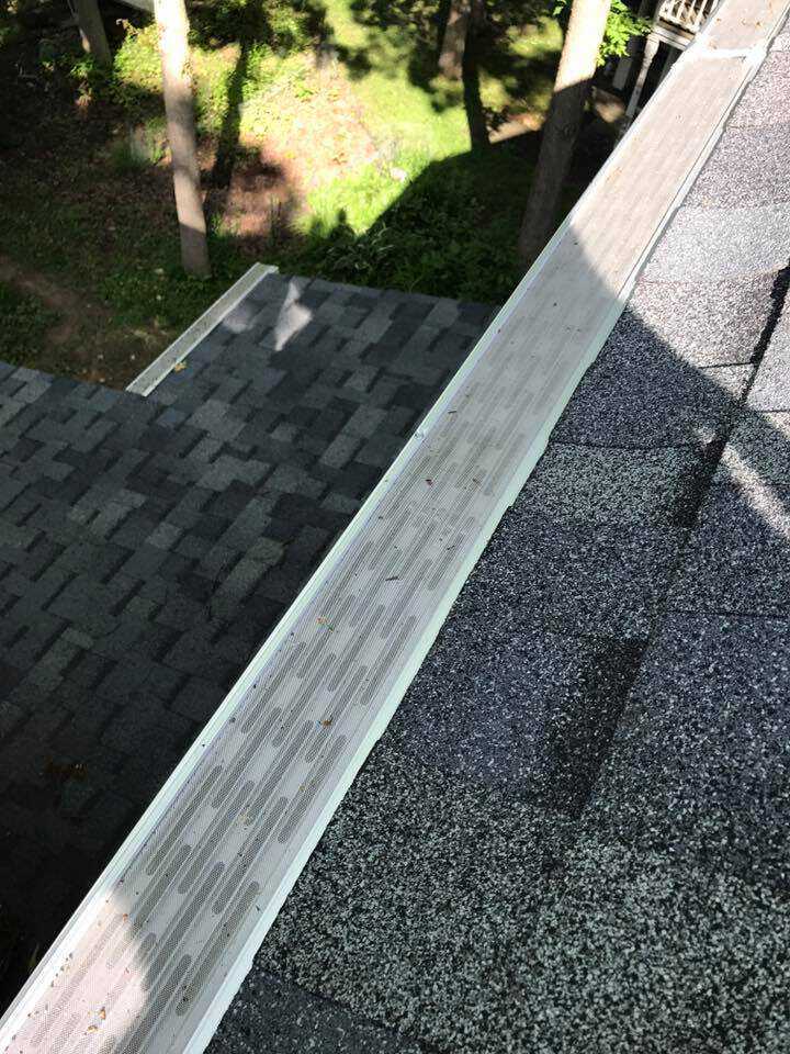 seamless aluminum gutters installation